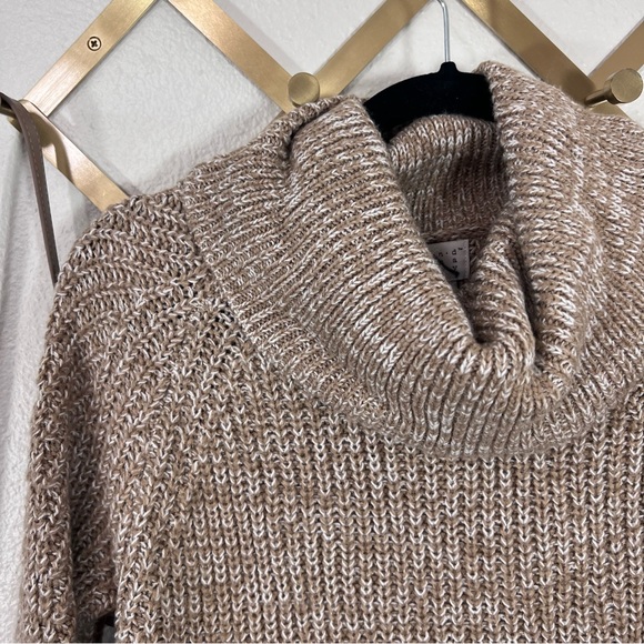 A New Day Target Brand XS White Tan Marbled Cowl-neck Knitted Sweater - Picture 6 of 8